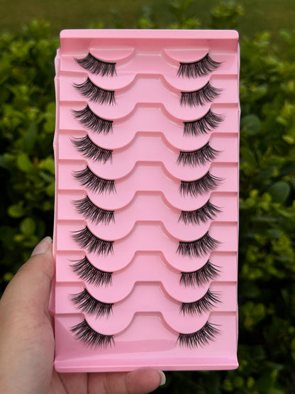 BM10D: Half Fairy Cat Eye Lashes 10 pieces