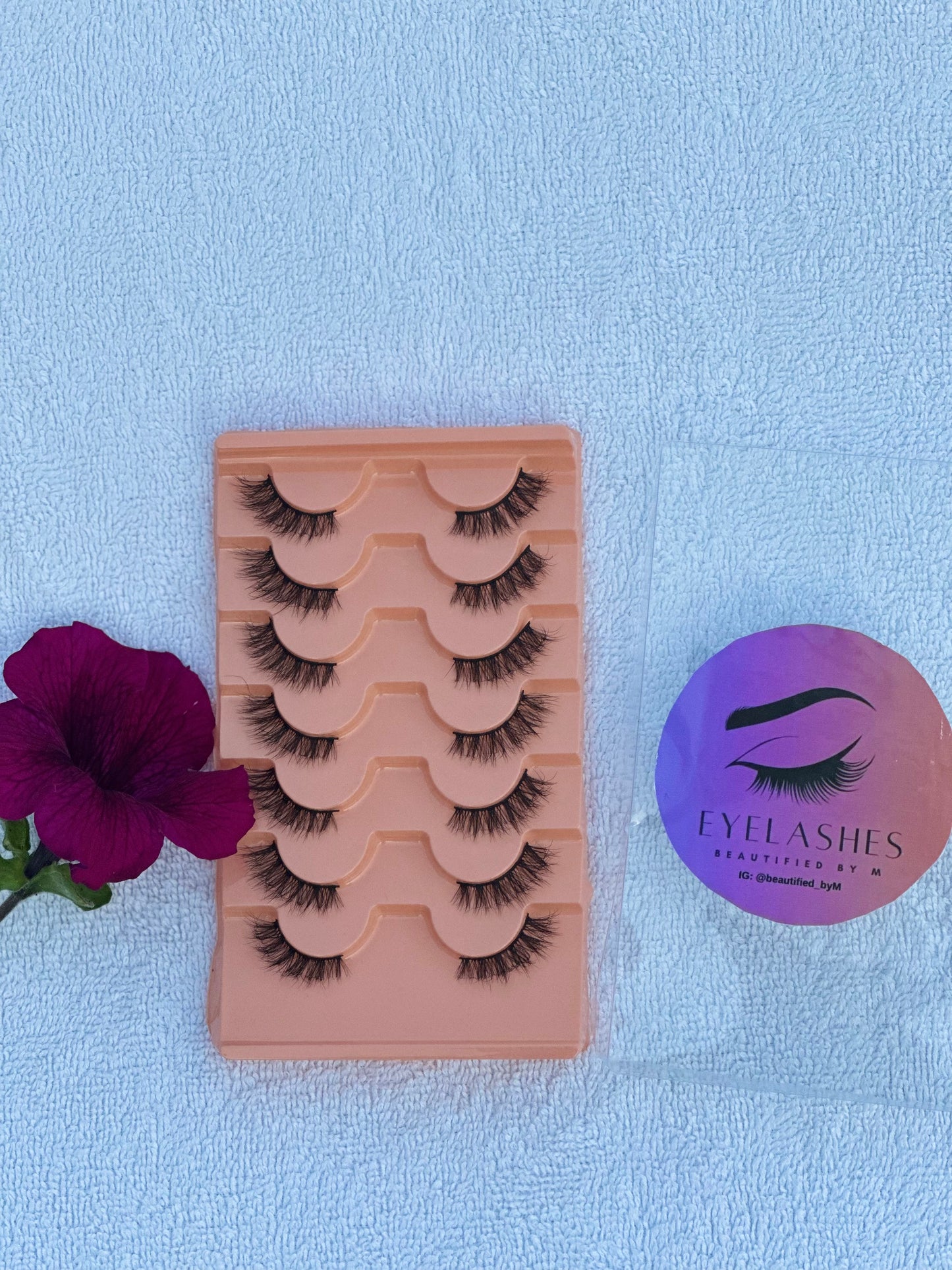 BM00: MOST Premium Elongated Half Cat Eye Lashes 7 Pairs