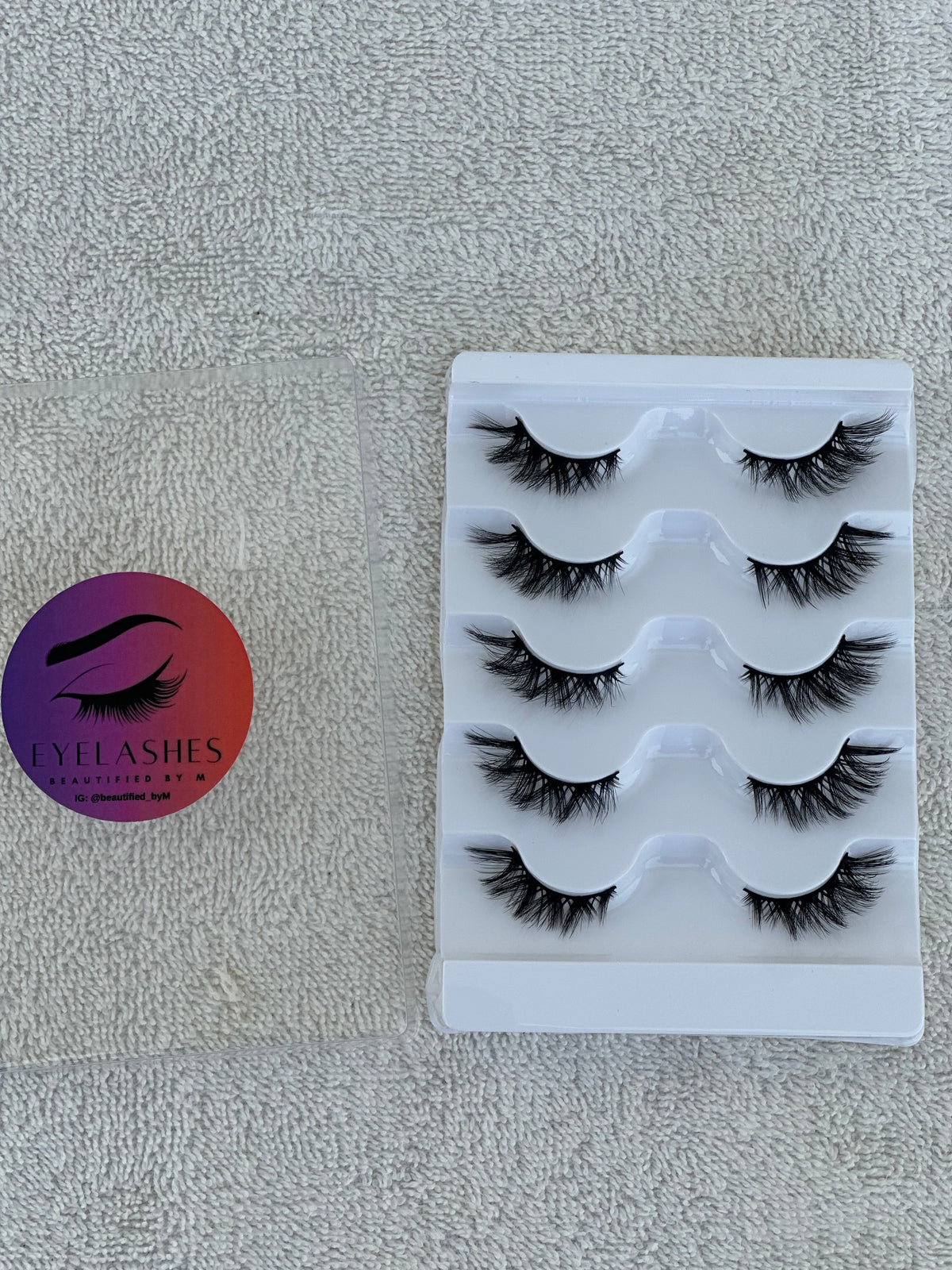 BM13: Soft Mink Half Cat Eye Lashes