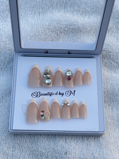 NM01: Little Romance Medium Length French Tip Press On Nails